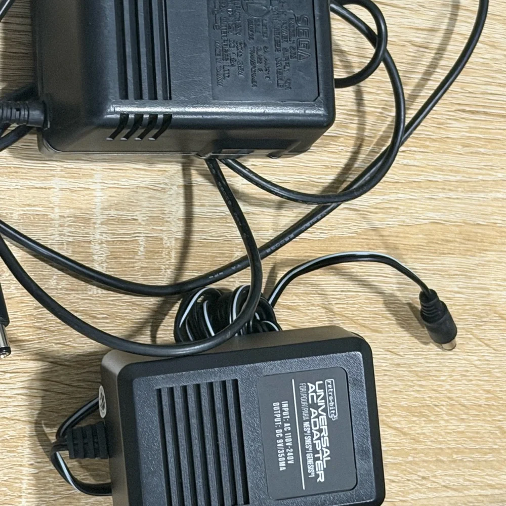 SEGA CD Model 1 + Genesis Working Tested +controller +AV Cables And 4 Games